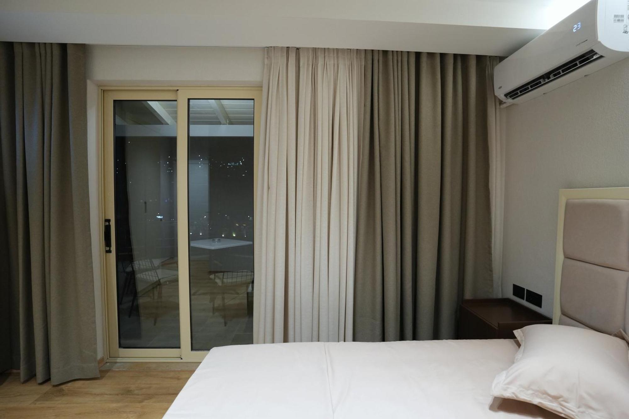 Rs Skendo Apartments Gjirokastër Exteriör bild