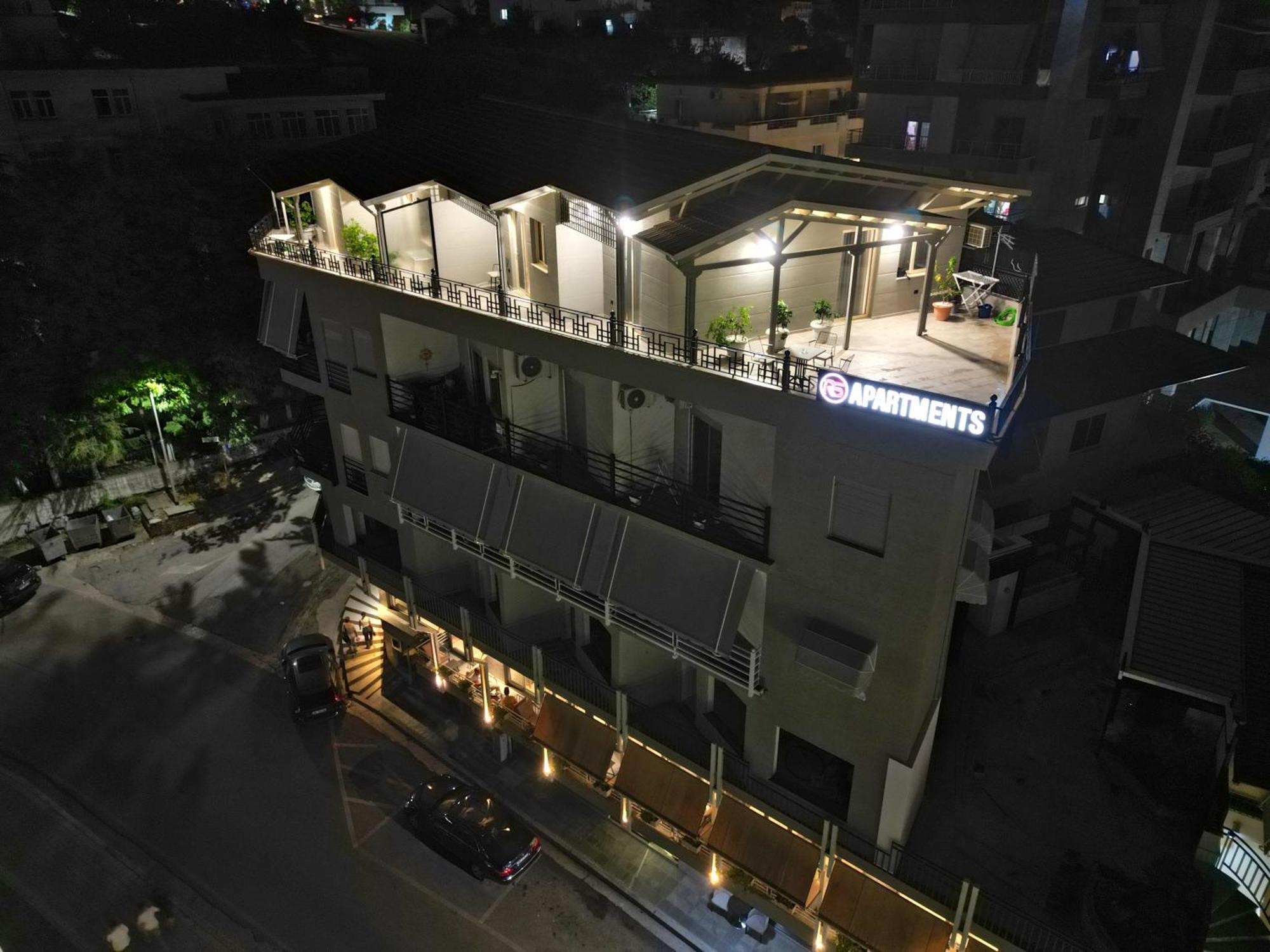 Rs Skendo Apartments Gjirokastër Exteriör bild