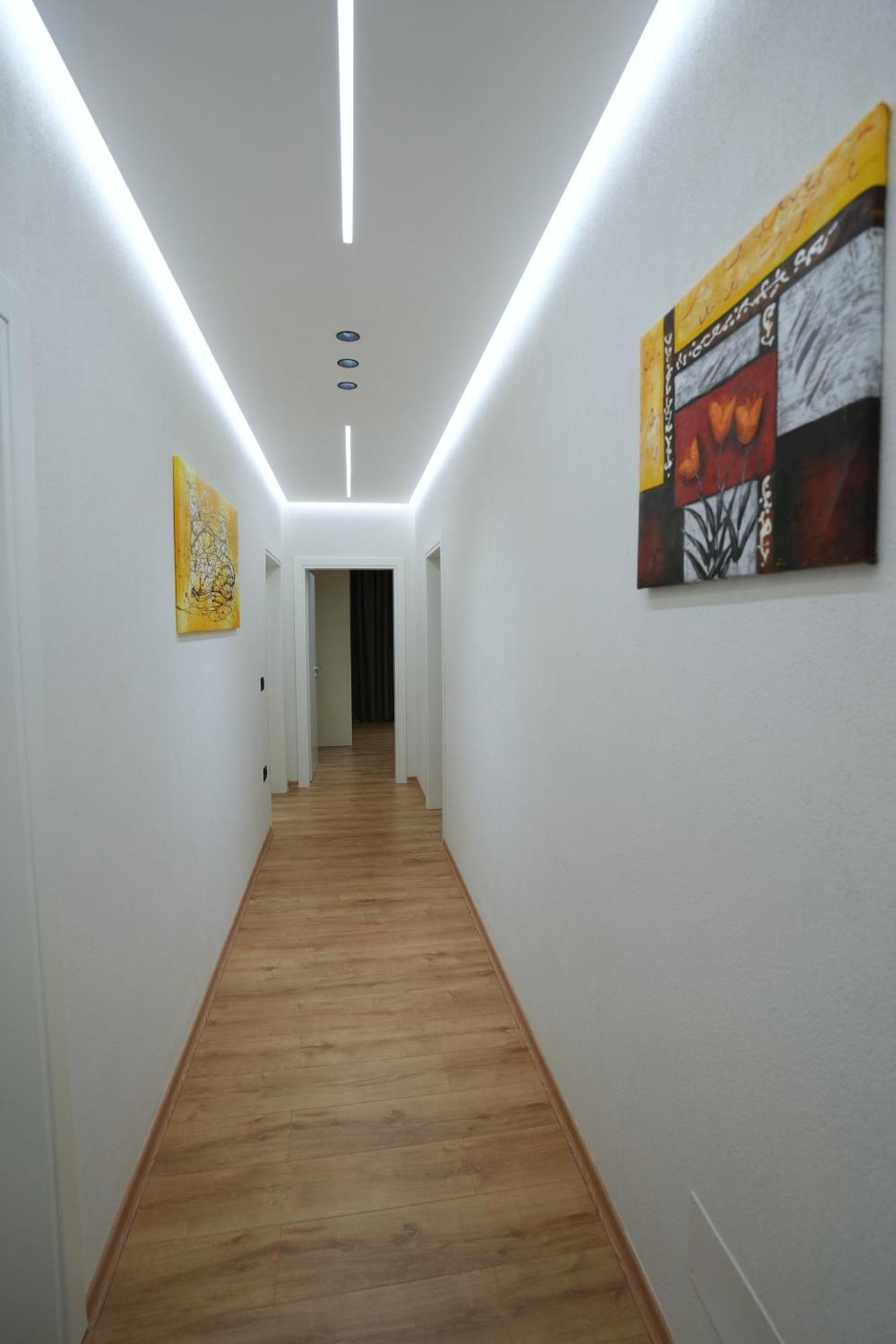 Rs Skendo Apartments Gjirokastër Exteriör bild